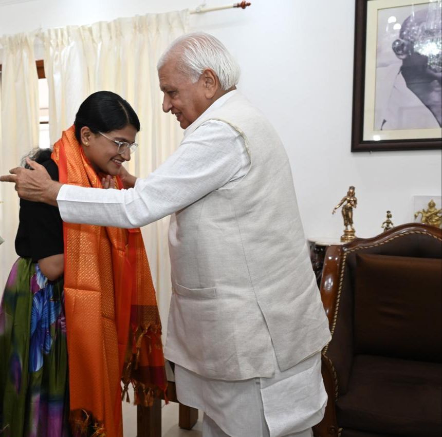 Felicitation by the Hon'ble Governor of Kerala Shri Arif Mohammed Khan at the Raj Bhavan